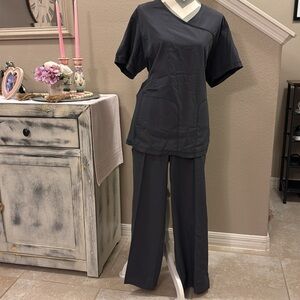 Cherokee Pro Flexibles scrub pant + scrub top set